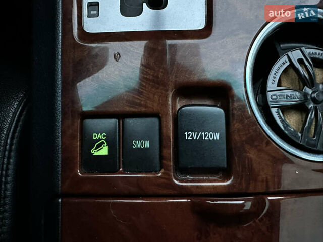 Черный Тойота Хайлендер, объемом двигателя 3.5 л и пробегом 255 тыс. км за 15450 $, фото 32 на Automoto.ua