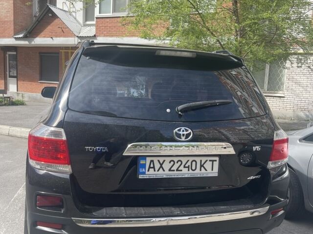 Черный Тойота Хайлендер, объемом двигателя 3.5 л и пробегом 179 тыс. км за 16400 $, фото 6 на Automoto.ua