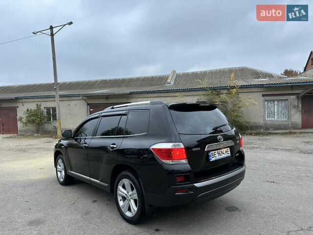 Черный Тойота Хайлендер, объемом двигателя 3.5 л и пробегом 250 тыс. км за 14999 $, фото 4 на Automoto.ua