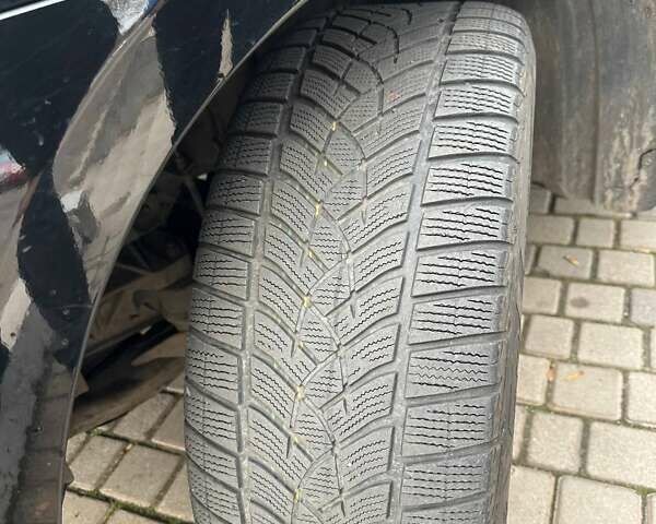 Чорний Тойота Хайлендер, об'ємом двигуна 3.5 л та пробігом 230 тис. км за 16200 $, фото 16 на Automoto.ua