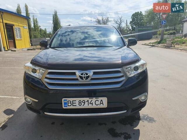 Черный Тойота Хайлендер, объемом двигателя 3.5 л и пробегом 208 тыс. км за 20850 $, фото 3 на Automoto.ua
