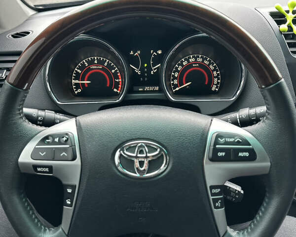 Черный Тойота Хайлендер, объемом двигателя 3.46 л и пробегом 203 тыс. км за 17000 $, фото 18 на Automoto.ua