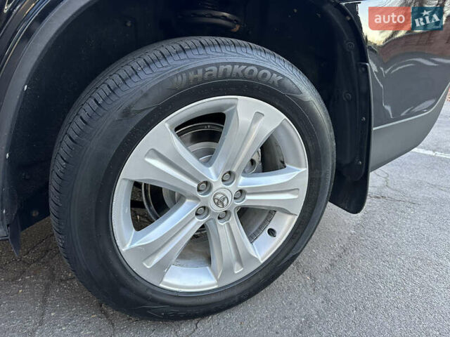 Черный Тойота Хайлендер, объемом двигателя 3.46 л и пробегом 187 тыс. км за 17300 $, фото 57 на Automoto.ua