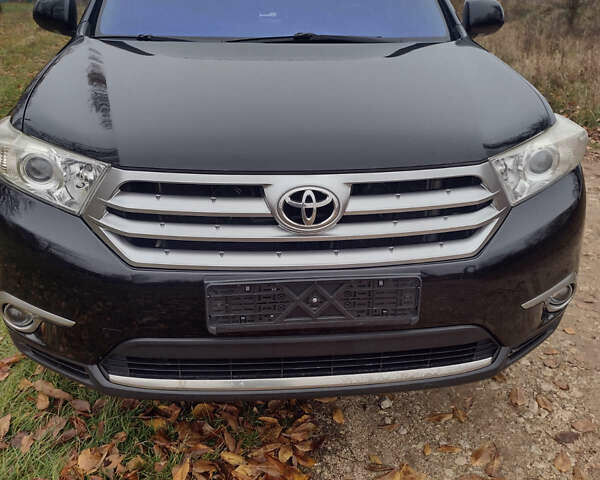 Чорний Тойота Хайлендер, об'ємом двигуна 3.46 л та пробігом 284 тис. км за 15900 $, фото 2 на Automoto.ua