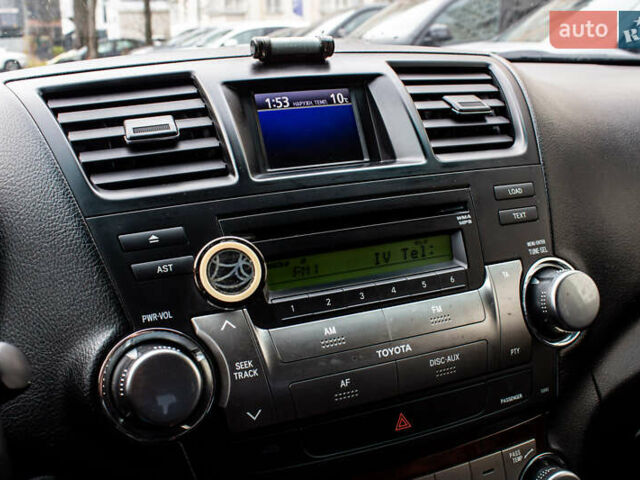 Черный Тойота Хайлендер, объемом двигателя 3.46 л и пробегом 316 тыс. км за 16300 $, фото 28 на Automoto.ua
