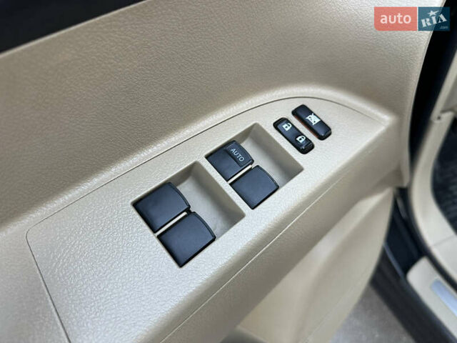 Черный Тойота Хайлендер, объемом двигателя 3.46 л и пробегом 187 тыс. км за 17300 $, фото 33 на Automoto.ua