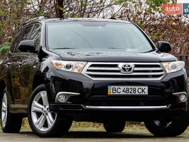 Черный Тойота Хайлендер, объемом двигателя 3.46 л и пробегом 316 тыс. км за 16300 $, фото 3 на Automoto.ua