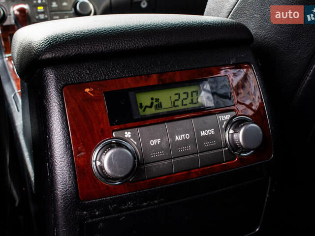 Черный Тойота Хайлендер, объемом двигателя 3.46 л и пробегом 316 тыс. км за 16300 $, фото 50 на Automoto.ua