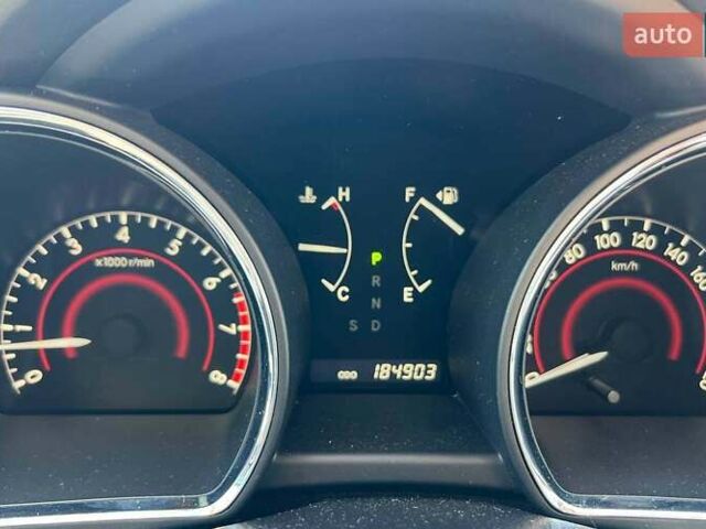 Чорний Тойота Хайлендер, об'ємом двигуна 3.46 л та пробігом 180 тис. км за 17500 $, фото 9 на Automoto.ua