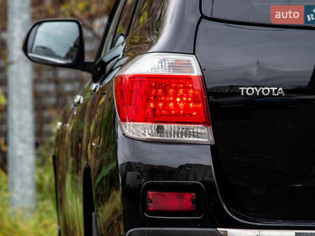 Черный Тойота Хайлендер, объемом двигателя 3.46 л и пробегом 316 тыс. км за 16300 $, фото 31 на Automoto.ua