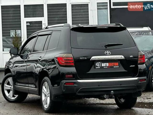 Черный Тойота Хайлендер, объемом двигателя 3.46 л и пробегом 198 тыс. км за 18500 $, фото 7 на Automoto.ua