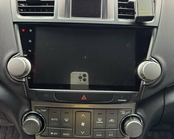 Чорний Тойота Хайлендер, об'ємом двигуна 3.46 л та пробігом 177 тис. км за 17500 $, фото 58 на Automoto.ua