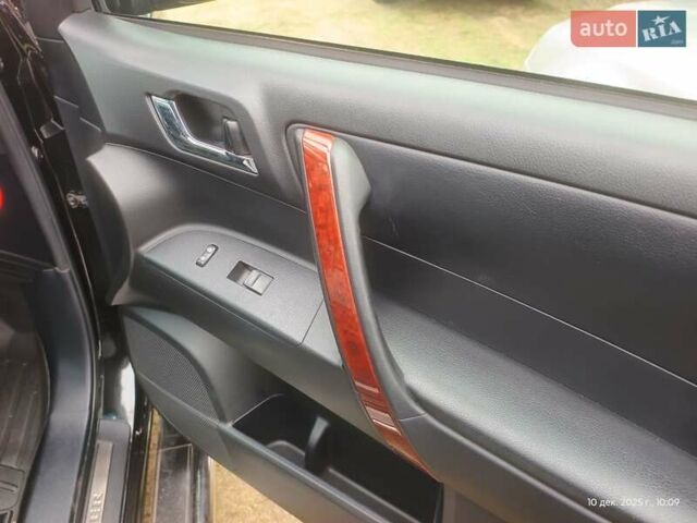 Черный Тойота Хайлендер, объемом двигателя 3.5 л и пробегом 106 тыс. км за 18600 $, фото 8 на Automoto.ua