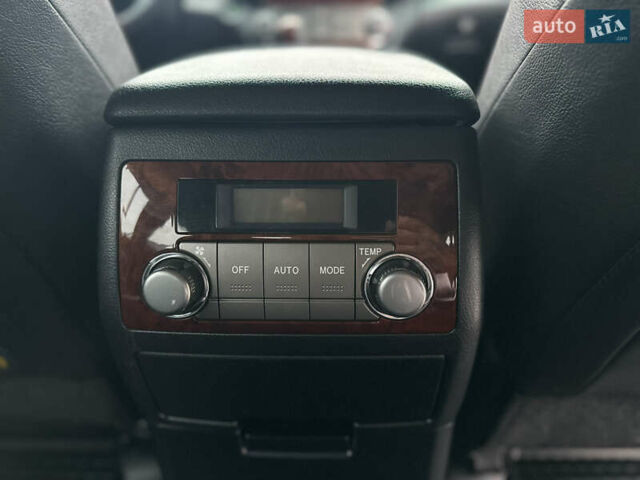 Черный Тойота Хайлендер, объемом двигателя 3.46 л и пробегом 203 тыс. км за 17000 $, фото 25 на Automoto.ua