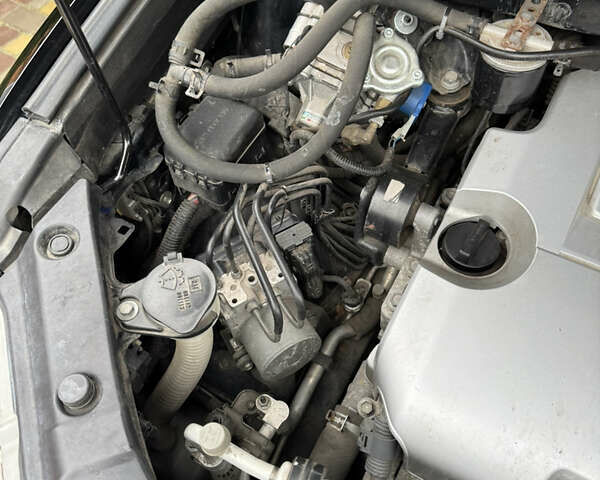 Чорний Тойота Хайлендер, об'ємом двигуна 3.46 л та пробігом 177 тис. км за 17500 $, фото 80 на Automoto.ua