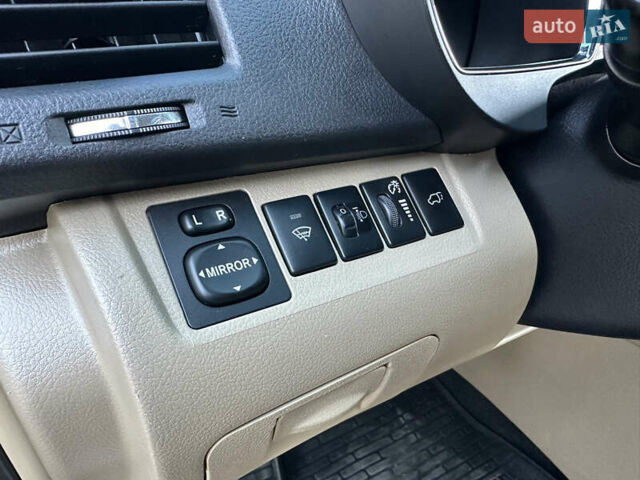 Черный Тойота Хайлендер, объемом двигателя 3.46 л и пробегом 187 тыс. км за 17300 $, фото 34 на Automoto.ua