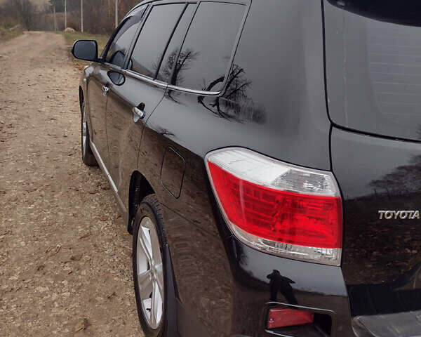 Чорний Тойота Хайлендер, об'ємом двигуна 3.46 л та пробігом 284 тис. км за 15900 $, фото 7 на Automoto.ua