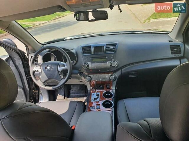 Черный Тойота Хайлендер, объемом двигателя 3.5 л и пробегом 208 тыс. км за 20850 $, фото 11 на Automoto.ua