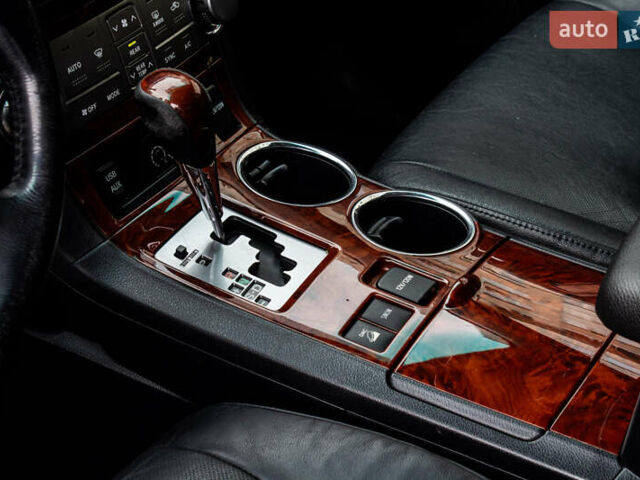 Черный Тойота Хайлендер, объемом двигателя 3.46 л и пробегом 316 тыс. км за 16300 $, фото 42 на Automoto.ua