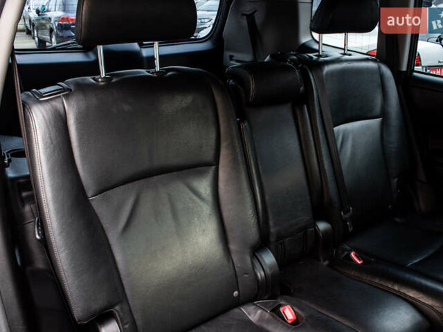 Черный Тойота Хайлендер, объемом двигателя 3.46 л и пробегом 316 тыс. км за 16300 $, фото 46 на Automoto.ua