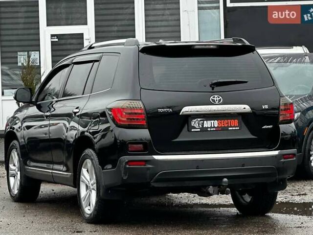 Черный Тойота Хайлендер, объемом двигателя 3.46 л и пробегом 198 тыс. км за 18500 $, фото 6 на Automoto.ua