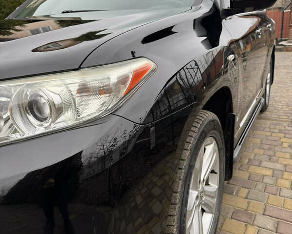 Чорний Тойота Хайлендер, об'ємом двигуна 3.46 л та пробігом 177 тис. км за 17500 $, фото 7 на Automoto.ua