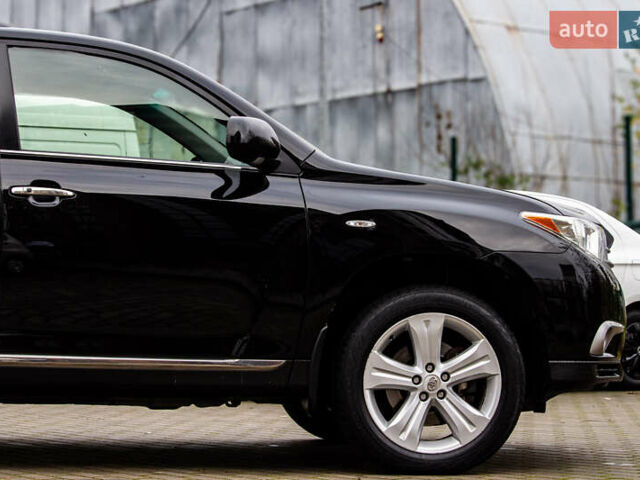 Черный Тойота Хайлендер, объемом двигателя 3.46 л и пробегом 316 тыс. км за 16300 $, фото 11 на Automoto.ua