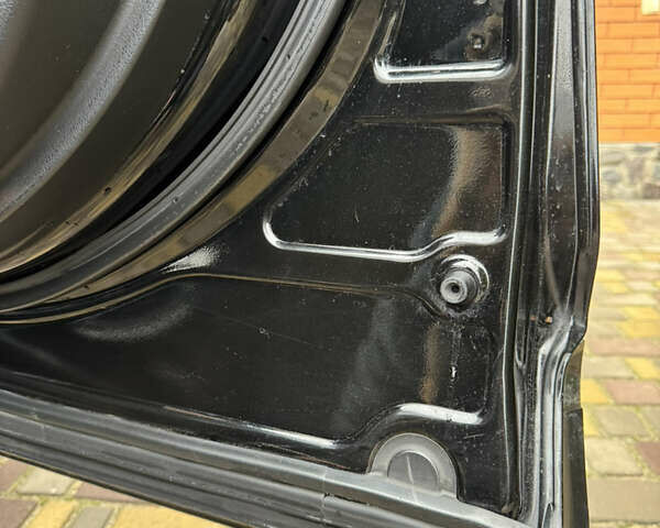 Чорний Тойота Хайлендер, об'ємом двигуна 3.46 л та пробігом 177 тис. км за 17500 $, фото 29 на Automoto.ua