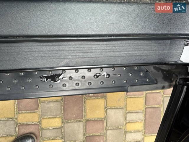 Чорний Тойота Хайлендер, об'ємом двигуна 3.46 л та пробігом 177 тис. км за 17500 $, фото 48 на Automoto.ua