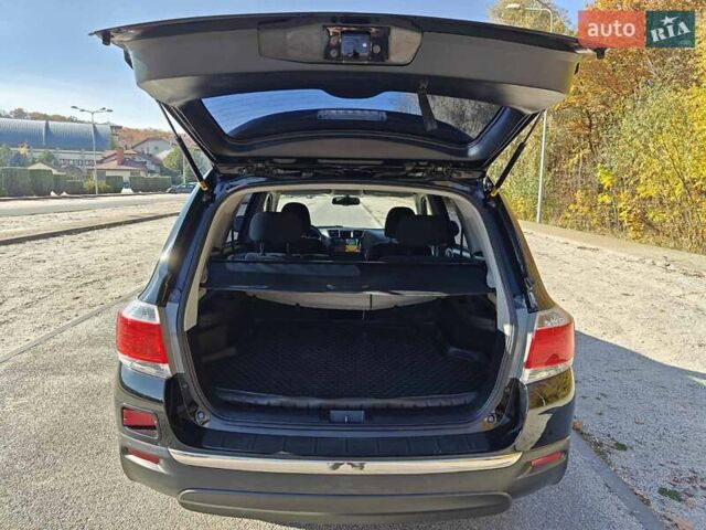 Черный Тойота Хайлендер, объемом двигателя 3.46 л и пробегом 188 тыс. км за 18000 $, фото 15 на Automoto.ua