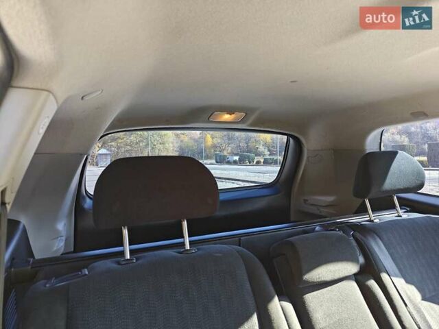 Черный Тойота Хайлендер, объемом двигателя 3.46 л и пробегом 188 тыс. км за 18000 $, фото 21 на Automoto.ua