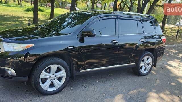 Черный Тойота Хайлендер, объемом двигателя 3.46 л и пробегом 180 тыс. км за 18700 $, фото 19 на Automoto.ua