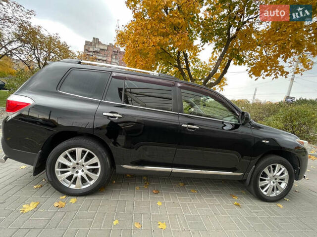 Тойота Хайлендер 2012 в Днепре (Днепропетровске) на Automoto.ua Черный Тойота Хайлендер, объемом двигателя 3.46 л и пробегом 162 тыс. км за 17500 $, фото 8 на Automoto.ua