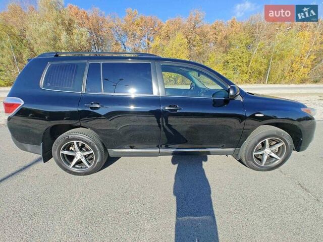 Черный Тойота Хайлендер, объемом двигателя 3.46 л и пробегом 188 тыс. км за 18000 $, фото 7 на Automoto.ua