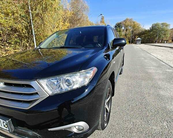 Черный Тойота Хайлендер, объемом двигателя 3.46 л и пробегом 188 тыс. км за 18000 $, фото 9 на Automoto.ua