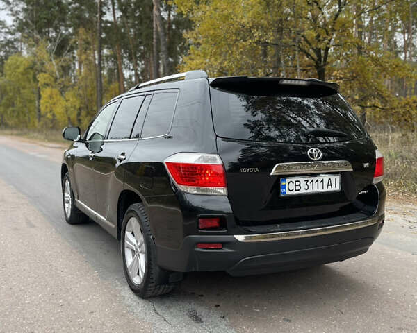 Тойота Хайлендер 2012 в Чернигове на Automoto.ua Черный Тойота Хайлендер, объемом двигателя 3.5 л и пробегом 183 тыс. км за 17300 $, фото 7 на Automoto.ua