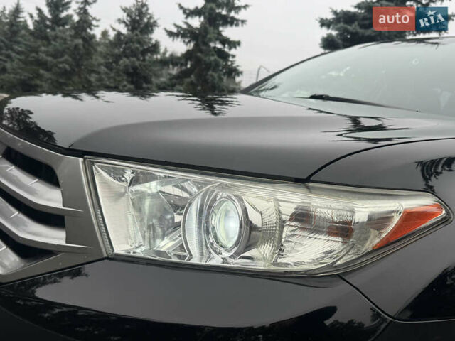 Чорний Тойота Хайлендер, об'ємом двигуна 3.46 л та пробігом 165 тис. км за 15555 $, фото 80 на Automoto.ua