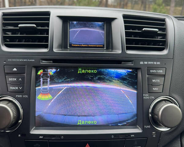 Чорний Тойота Хайлендер, об'ємом двигуна 3.46 л та пробігом 165 тис. км за 15555 $, фото 45 на Automoto.ua