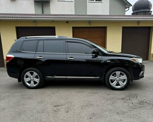 Чорний Тойота Хайлендер, об'ємом двигуна 3.46 л та пробігом 220 тис. км за 18300 $, фото 3 на Automoto.ua