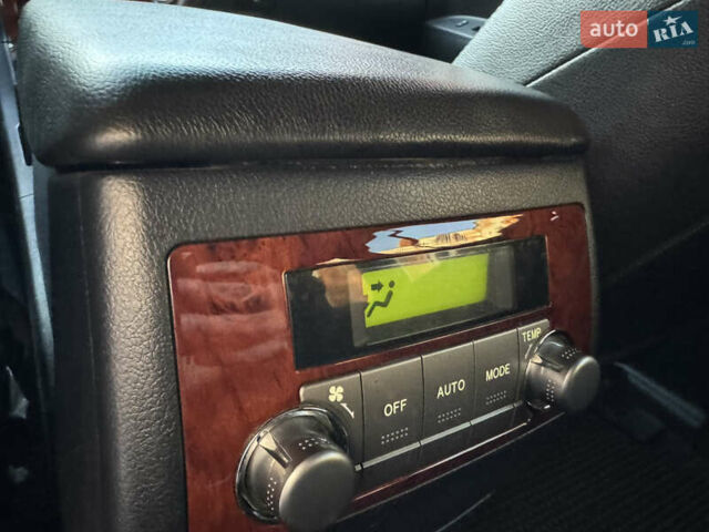 Черный Тойота Хайлендер, объемом двигателя 3.46 л и пробегом 308 тыс. км за 16400 $, фото 27 на Automoto.ua