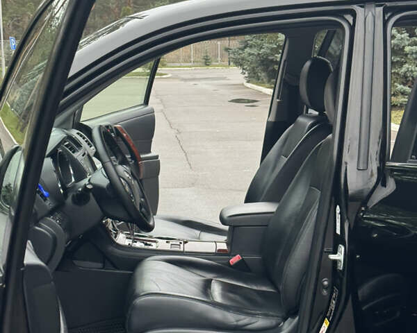 Чорний Тойота Хайлендер, об'ємом двигуна 3.46 л та пробігом 165 тис. км за 15555 $, фото 9 на Automoto.ua