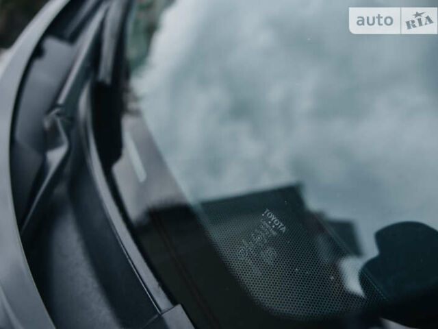 Чорний Тойота Хайлендер, об'ємом двигуна 3.46 л та пробігом 207 тис. км за 21900 $, фото 7 на Automoto.ua