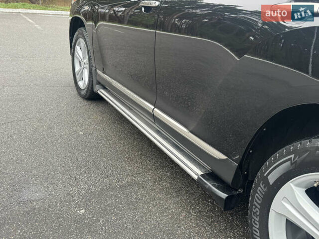 Чорний Тойота Хайлендер, об'ємом двигуна 3.46 л та пробігом 165 тис. км за 15555 $, фото 89 на Automoto.ua