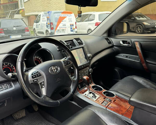 Чорний Тойота Хайлендер, об'ємом двигуна 3.46 л та пробігом 220 тис. км за 18300 $, фото 20 на Automoto.ua