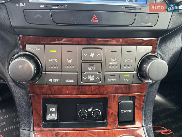 Чорний Тойота Хайлендер, об'ємом двигуна 3.46 л та пробігом 165 тис. км за 15555 $, фото 44 на Automoto.ua