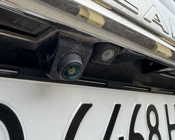 Чорний Тойота Хайлендер, об'ємом двигуна 3.46 л та пробігом 220 тис. км за 18300 $, фото 19 на Automoto.ua