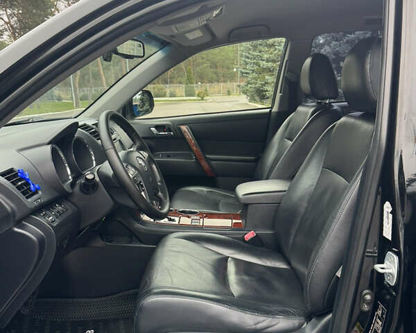 Чорний Тойота Хайлендер, об'ємом двигуна 3.46 л та пробігом 165 тис. км за 15555 $, фото 22 на Automoto.ua