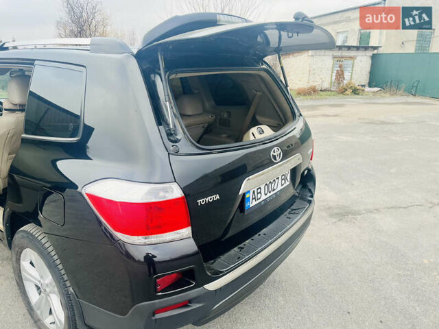 Чорний Тойота Хайлендер, об'ємом двигуна 3.5 л та пробігом 230 тис. км за 18000 $, фото 21 на Automoto.ua