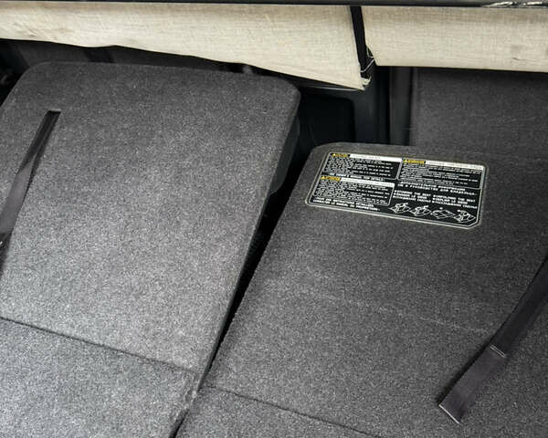 Чорний Тойота Хайлендер, об'ємом двигуна 3.46 л та пробігом 220 тис. км за 18300 $, фото 35 на Automoto.ua