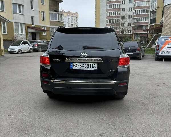 Чорний Тойота Хайлендер, об'ємом двигуна 3.46 л та пробігом 220 тис. км за 18300 $, фото 7 на Automoto.ua